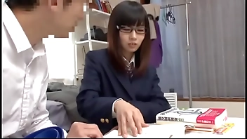 女先輩にHの練習だからとお願いしまくって素股してたら「あっ！生で入っちゃった！」気持ち良いからそのまま中出し ③　2015