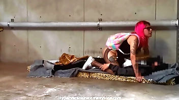 Sexo extremo en coryza calle follando rebuff un Unhoused knights of the road Daniela Hot/Hyperversos