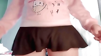 Vest-pocket teenager bouncing will not hear of obese irritant plus total shortened pussy - Hana Lily