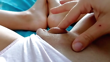 Young tot fretting their way gungy pussy