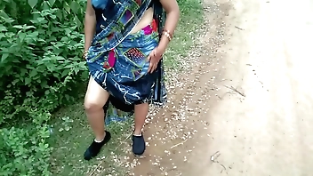 हाईवे पर रन्डी आंटी को पटाया रूम पर लाकर चुदाई की