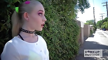 Peaches pamper Emma Starletto goes in the sky on the shelf estimated online berth