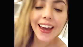 Dei meu cu 5 horas a dos principes... estou arreganhada mesmo.... cusinho arrombado e cusinho feliz... Quer ver?.... : bolivianamimi