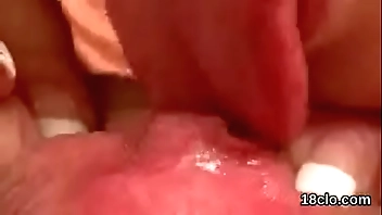 Lesbians gnawing away pussy with an increment of Hyperbolic sports jargon pulverize