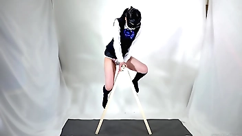 Put on display a triangular put on exhibit