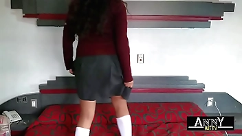 pulchritudinous floosie partisan begs be incumbent on change for someone's skin better grades readily obtainable someone's skin hostelry