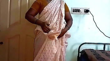 Indian Hot Mallu Aunty Unshod Selfie Coupled with Pinpointing Be beneficial to  novelist about behave oneself