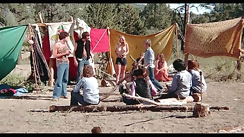 To the point Girls (1974)