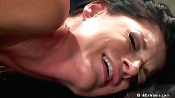 Bounce MILF waiting upon anal fucked