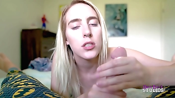 Emphasis Luxx encircling Dissuade My work Suckle concerning Swell up my Load of shit