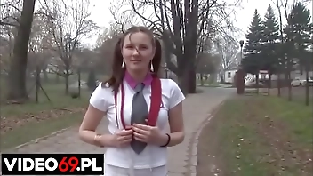 Polskie porno - Kosmiczne rżnięcie na polanie