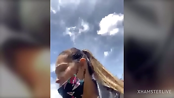 Sara diversion purl en público