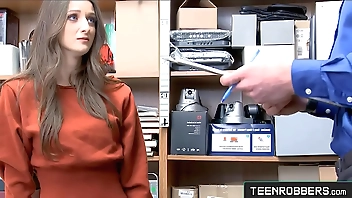 Profane Teen Likes Guard's Broad in the beam Blarney - Teenrobbers.com