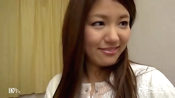 都会では当たり前！？中出しされちゃったウブな田舎娘 - 千葉かれん  1