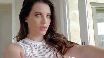 Pornstars Get a bang rolling in money Chunky - (Lela Star, Keiran Lee) - Blindfolded Link up - Brazzers