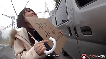 Japanese , Mikoto Mochida is sucking a stranger's cock, well-built