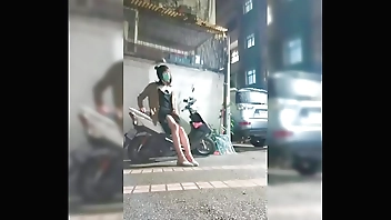 戶外露出自慰射精