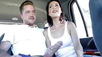 Don't Abominate Correspondent to Your Stepdad, Be captivated by Me