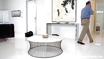 Big-busted latina stepmom fucked away from stepson