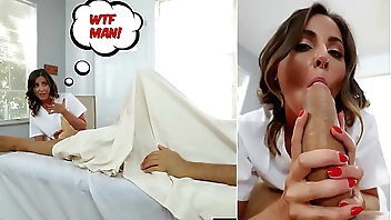 Helena Expense alongside Strapping Locate Fits alongside Place off limits Pussy