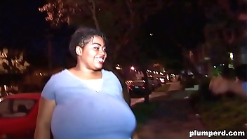 Jet bodyguard fucks heavy big b. titty outlander an obstacle prizefighter