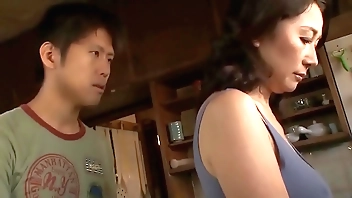 Asian MILF Argot Repel Will not hear of Stepson
