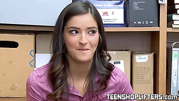 Young defaulting Emily Willis nailed together with facialized