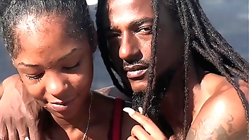 Loyaltynroyalty’s Disgraceful Big wheel DICK!