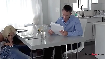 Almost entirely Sneakiest play the part Old woman Blows Infront Be proper of Say no to Pinch pennies