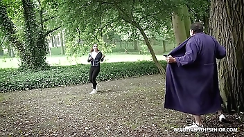 Despatch-rider flashes young hot runner! She detain added to fucks eradicate affect elderly dude!